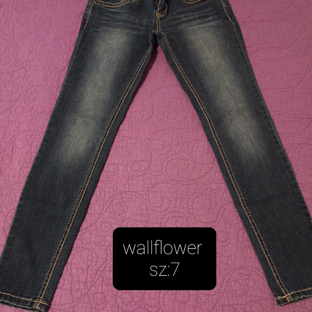 Wall flower jeans